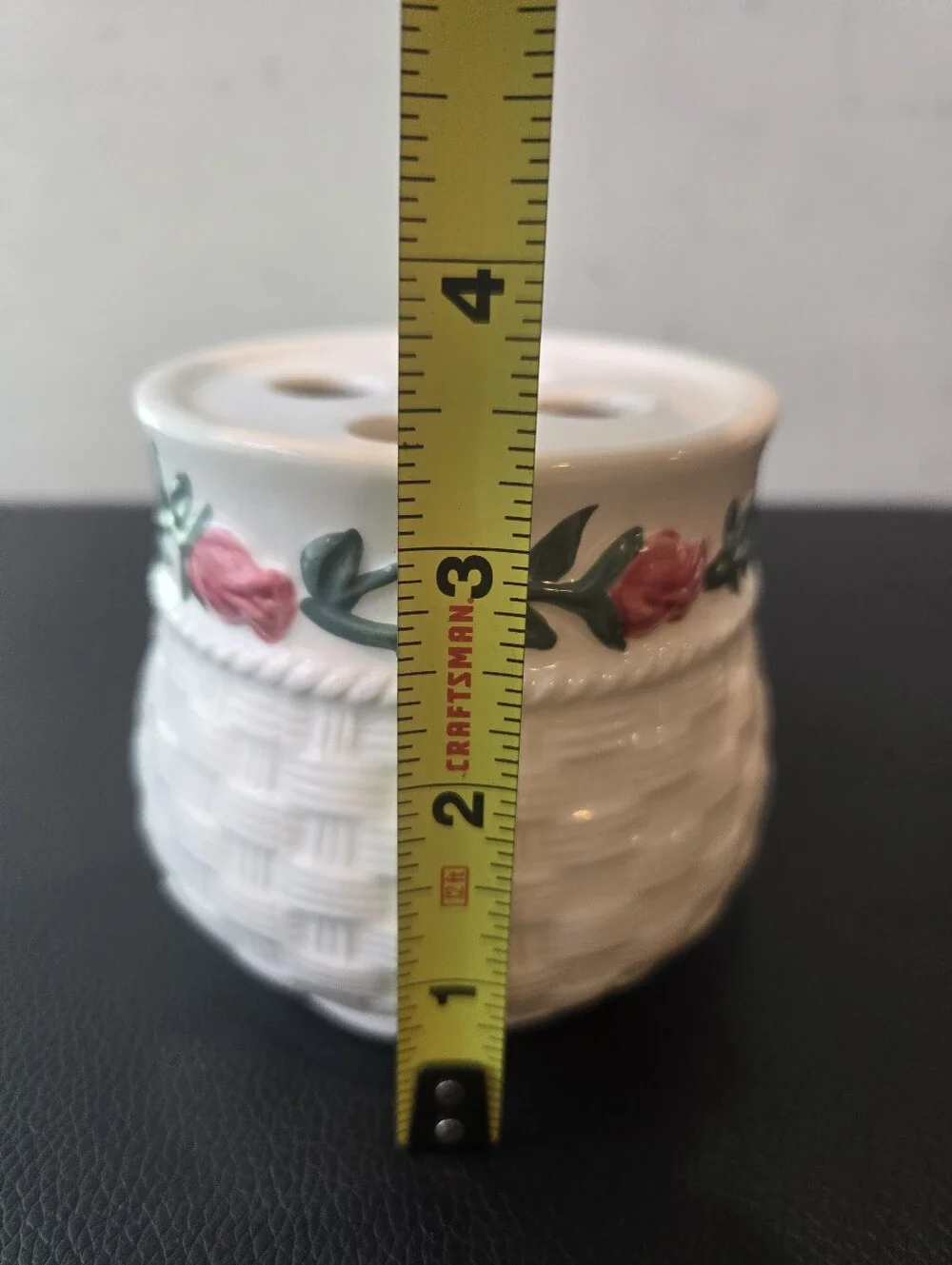 Toothbrush Make Up Brush Holder Vintage Ceramic Flower Weave Basket Granny Core